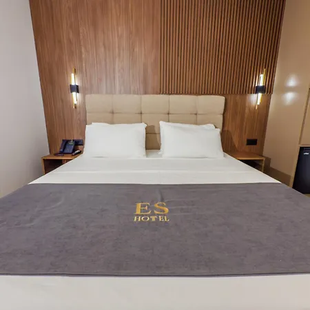 Es 4* Tirana