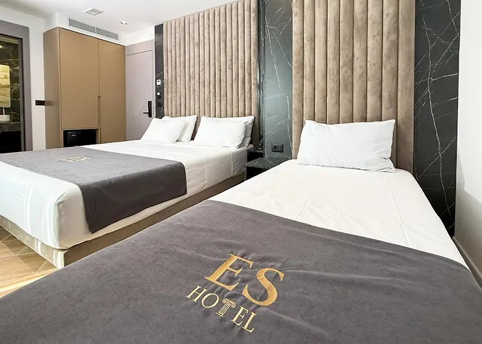 Hotel Es